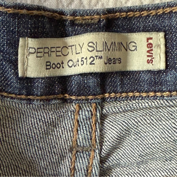 Levi’s Perfectly Slimming Bootcut 512 Flap Pocket Size 4 Medium - Picture 6 of 10